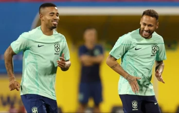 Brazil players Gabriel Jesus and Neymar