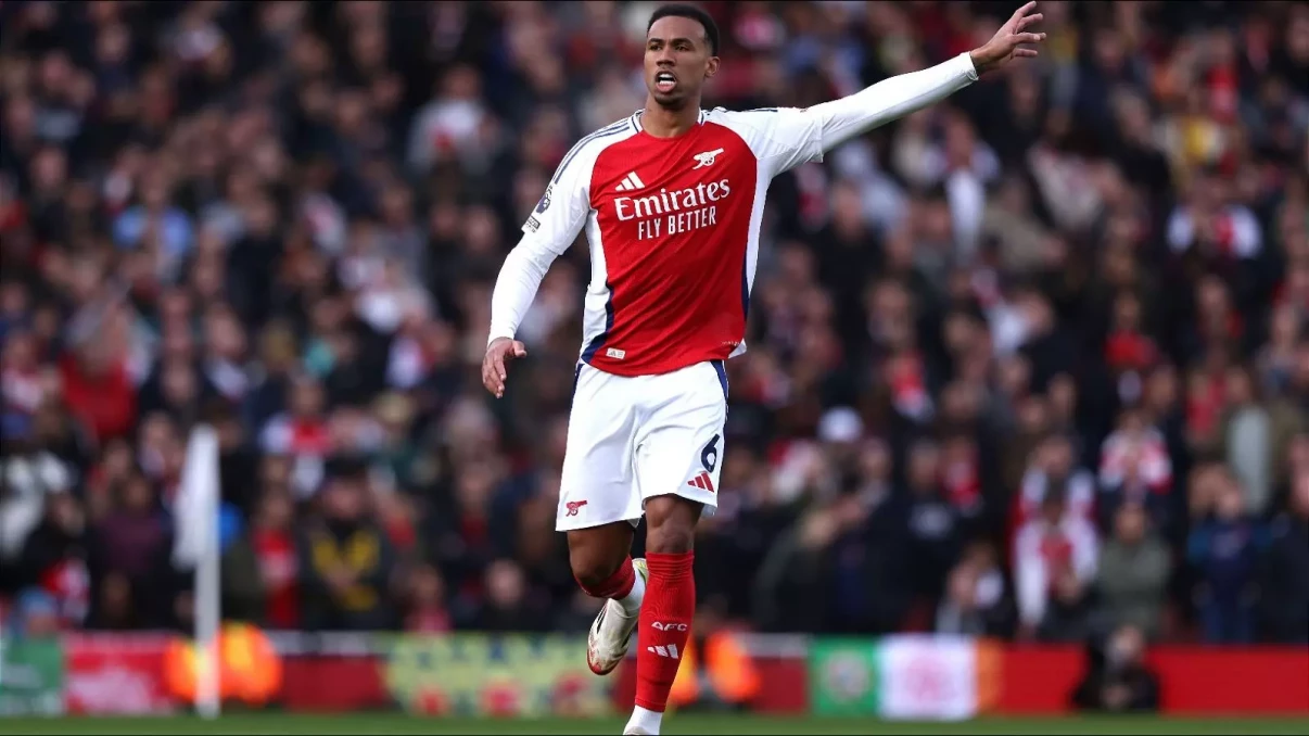 Gabriel Magalhaes signs new long-term Arsenal contract