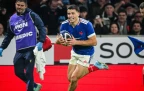 France power past Italy to stay on course for Six Nations Grand Slam
