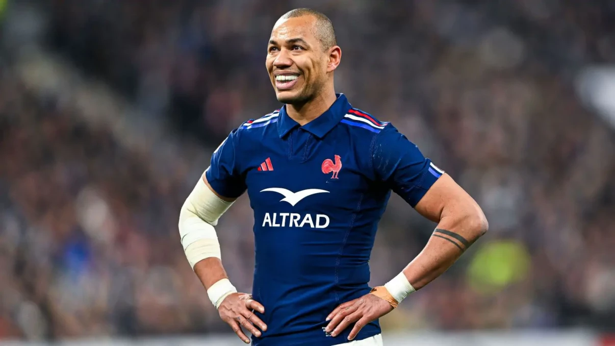 France coach springs surprise captain to face all-conquering Boks in Paris France coach springs surprise captain to face all-conquering Boks in Paris