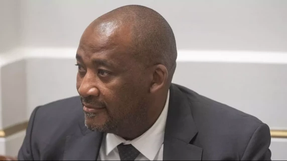 Minister Gayton McKenzie doesn’t have confidence in SAFA leadership