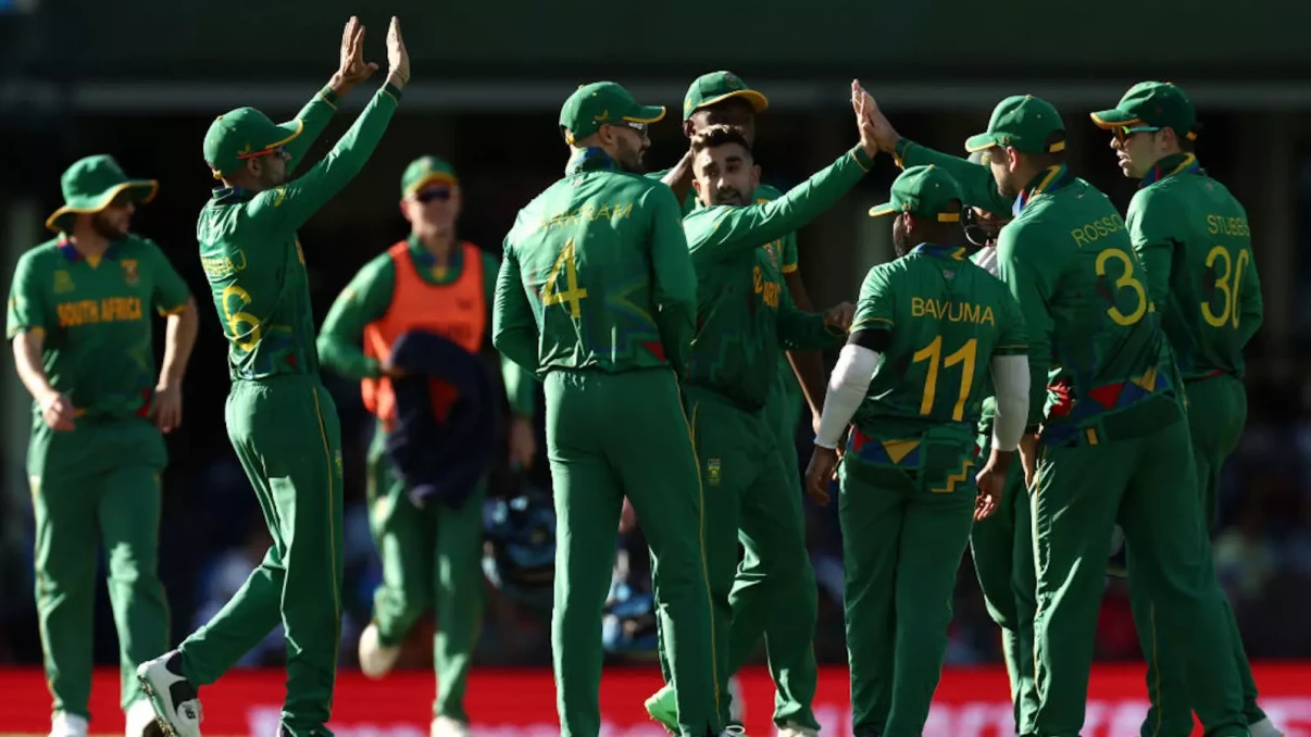 Proteas crush Bangladesh by 104 runs