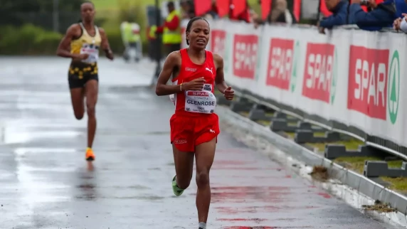 Glenrose Xaba wins her third successive national 10km title