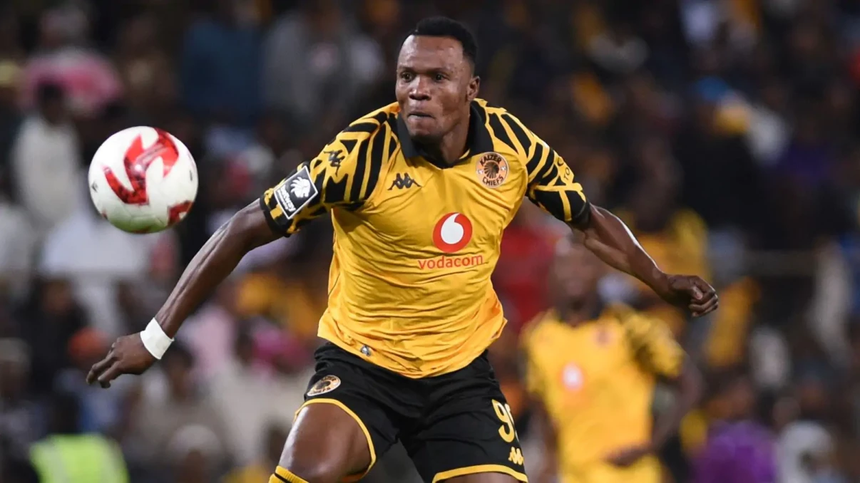 Ten-man Kaizer Chiefs dent AmaZulu's top-four hopes with narrow win in Durban Ten-man Kaizer Chiefs dent AmaZulu's top-four hopes with narrow win in Durban