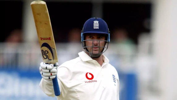 Former England batter Graham Thorpe dies aged 55