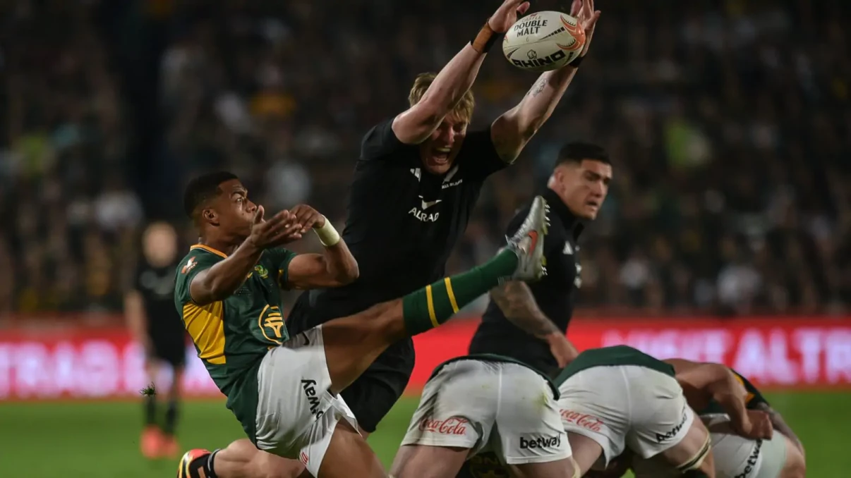"We were thoroughly beaten" - Rassie Erasmus reflects on loss to All Blacks "We were thoroughly beaten" - Rassie Erasmus reflects on loss to All Blacks