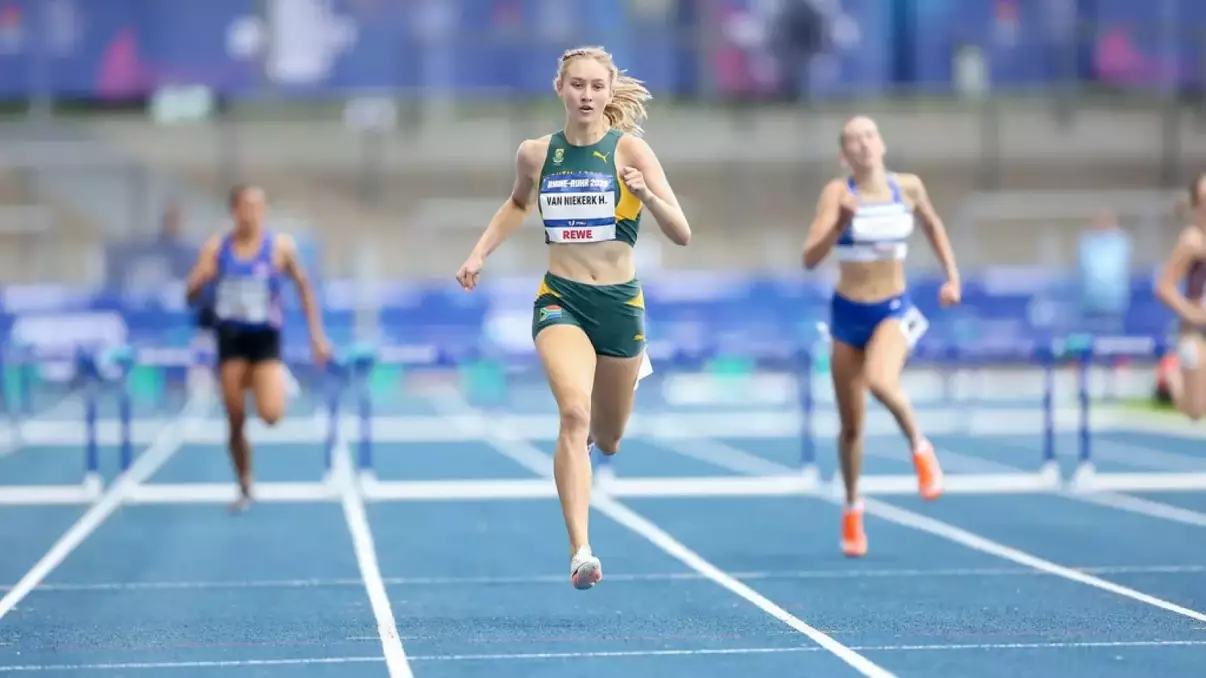 Hannah Van Niekerk shines with PB in 400m hurdles