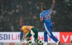 hardik-pandya-celebrates-a-wicket16.webp