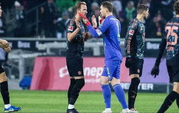 Harry Kane and Manuel Neuer