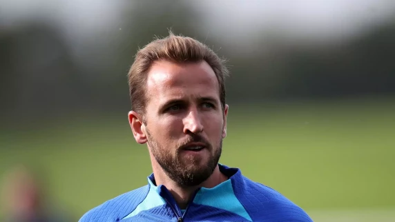 Harry Kane trains separately from England squad amid ankle concern