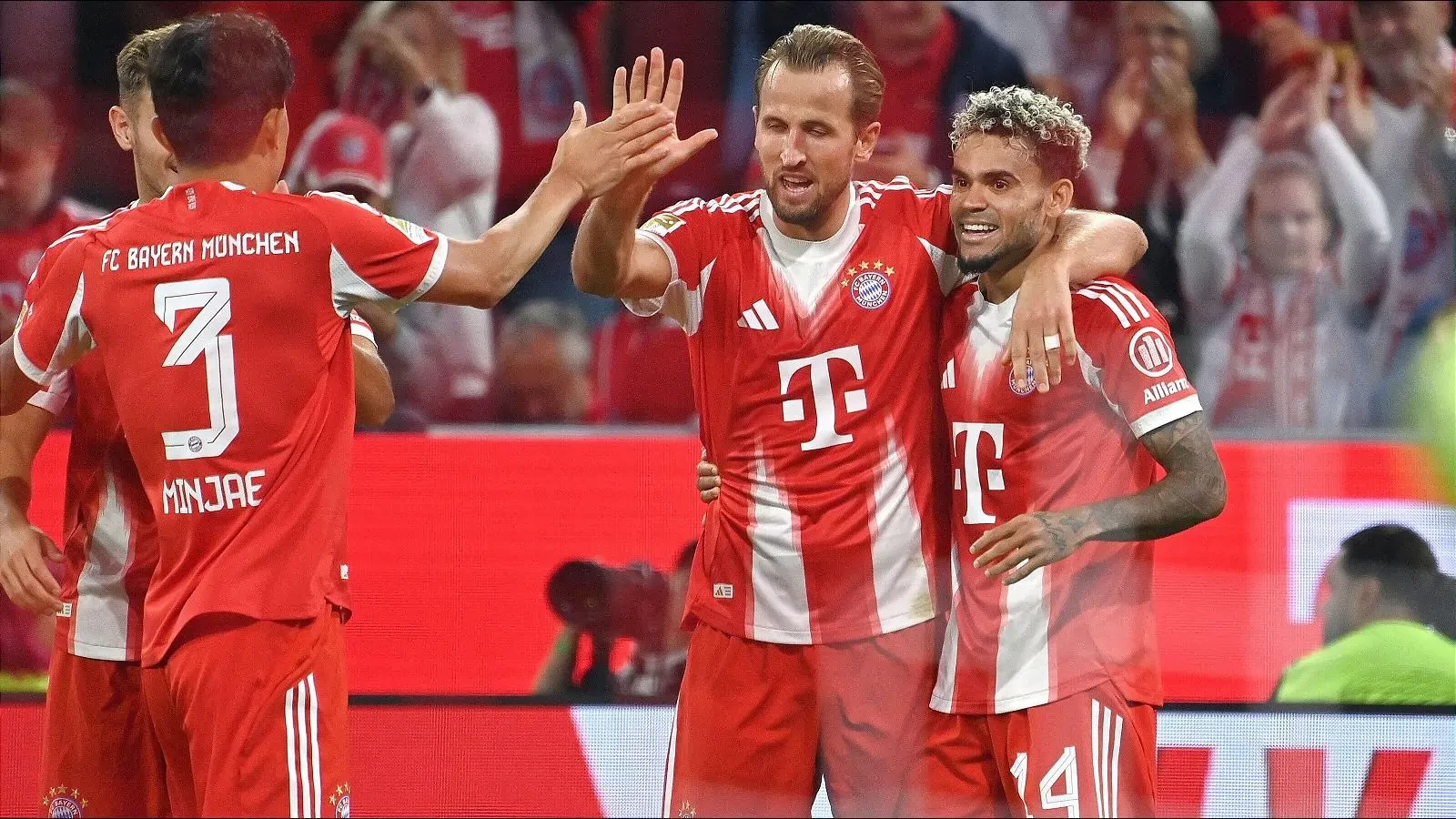 Harry Kane hits back at Michael Owen as Bayern Munich form 'speaks for ...