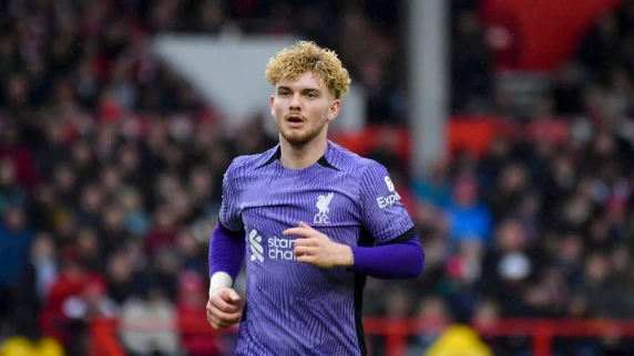 Harvey Elliott urges Liverpool to prioritize game plan over Manchester City threats