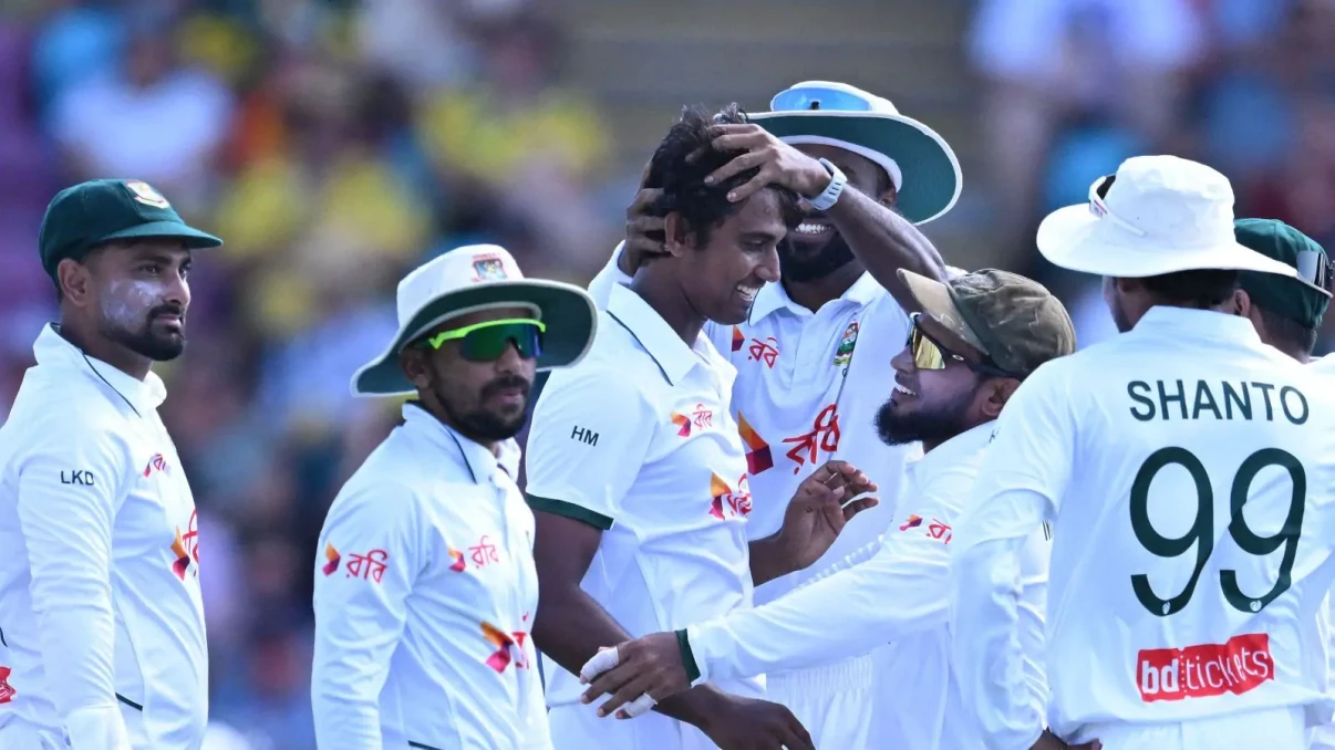 Hasan Mahmud rips through Australia as Bangladesh take control in Darwin Hasan Mahmud rips through Australia as Bangladesh take control in Darwin