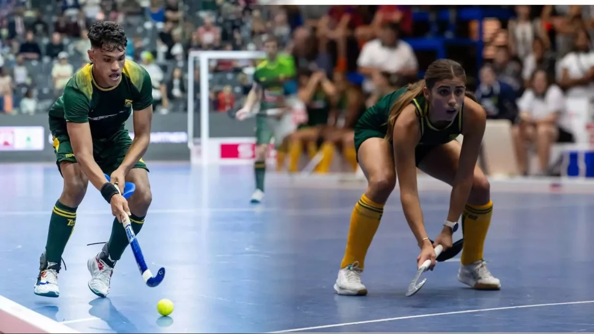 Mustapha Cassiem, Daniella de Oliviera bag SA Hockey top honours