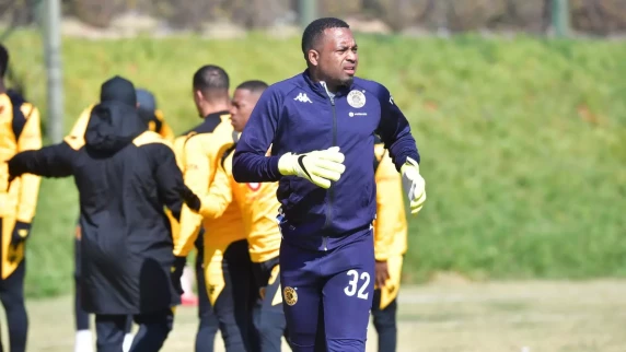 My role is to guide new players - Itumeleng Khune