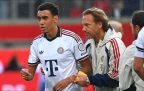 jamal-musiala-of-bayern-munich-leaves-the-field-after-collapsing-18-august-202616.webp