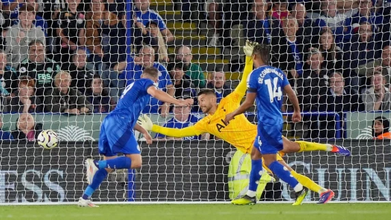 Leicester's Jamie Vardy terrorises Tottenham to earn draw