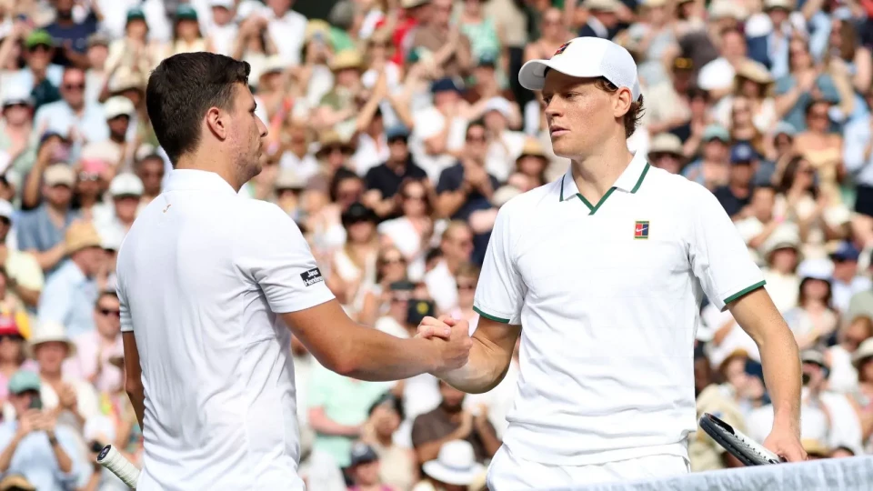 Jannik Sinner survives five-set scare to begin Wimbledon title defence