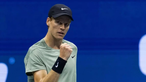 Jannik Sinner and Daniil Medvedev set up blockbuster US Open quarter-final