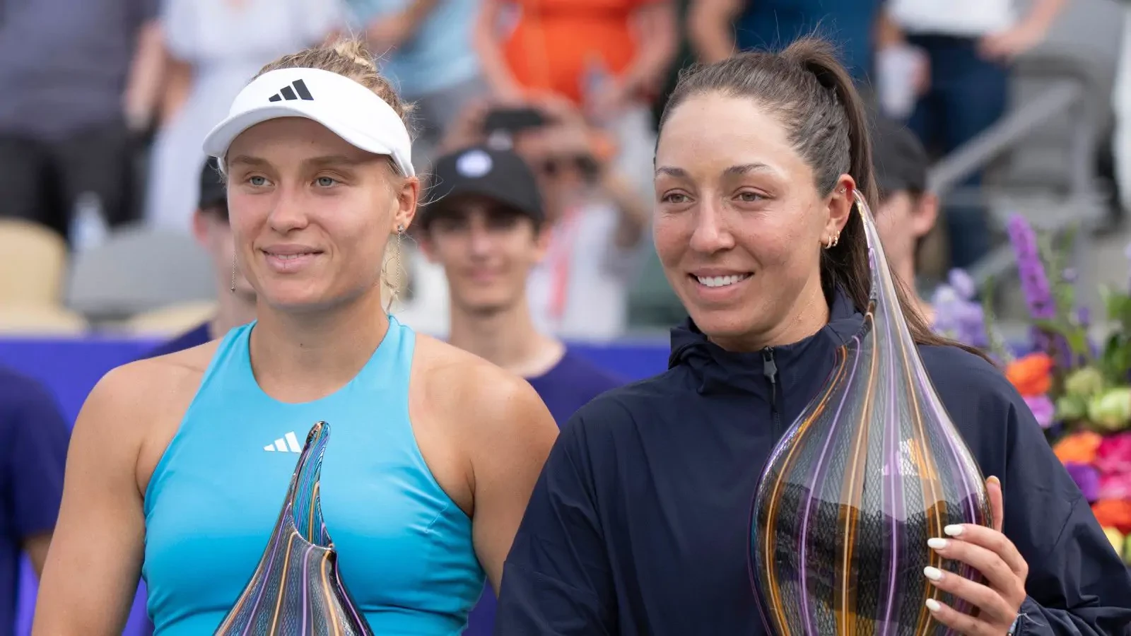 Gritty Jessica Pegula defends title at Charleston Open | main-domain