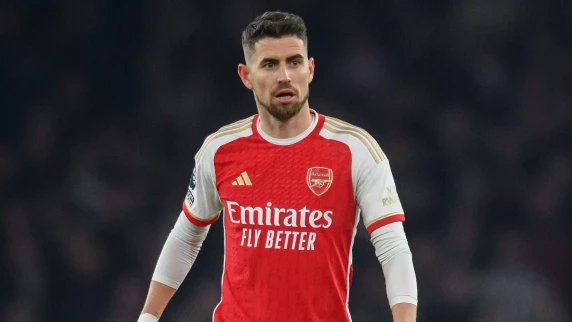 Jorginho eyes silverware with Arsenal after signing new contract