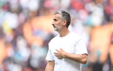 Jose Riveiro during the Betway Premiership match between Orlando Pirates and Kaizer Chiefs at FNB Stadium on February 01, 2025 in Johannesburg, South Africa.