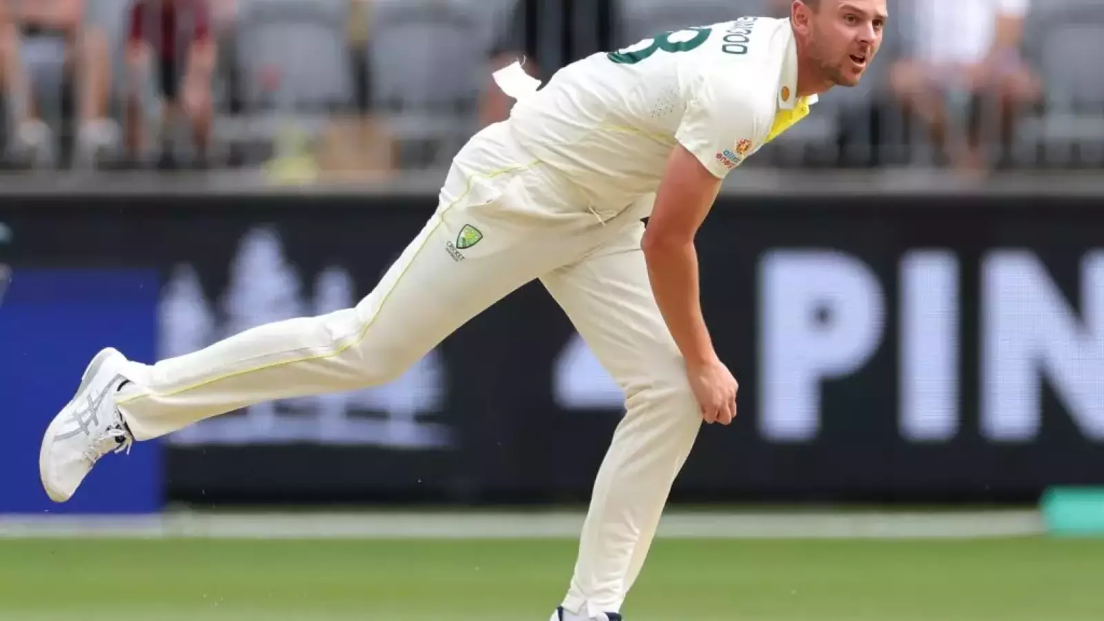 Josh Hazlewood'S Shocking Stats: His Worst Bowling Day Ever? - 6ej05bf