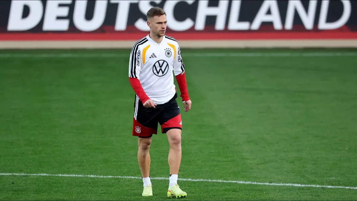 Concern as Bayern Munich's Joshua Kimmich gets injured training with Germany Concern as Bayern Munich's Joshua Kimmich gets injured training with Germany