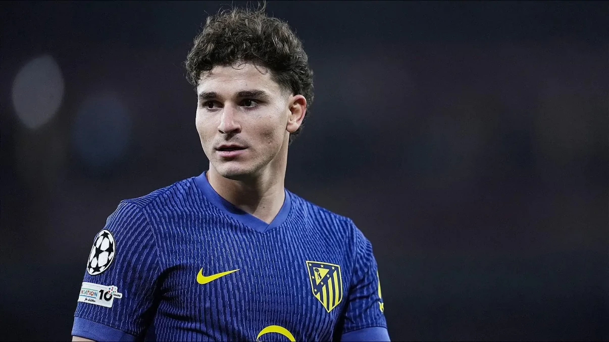 Atletico Madrid's Diego Simeone shuts down Julian Alvarez Barcelona transfer talk Atletico Madrid's Diego Simeone shuts down Julian Alvarez Barcelona transfer talk
