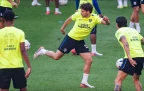 julian-alvarez-of-atletico-madrid-(c)-is-seen-training-18-august-202616.webp