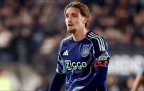 Ajax midfielder Kenneth Taylor seals Lazio move