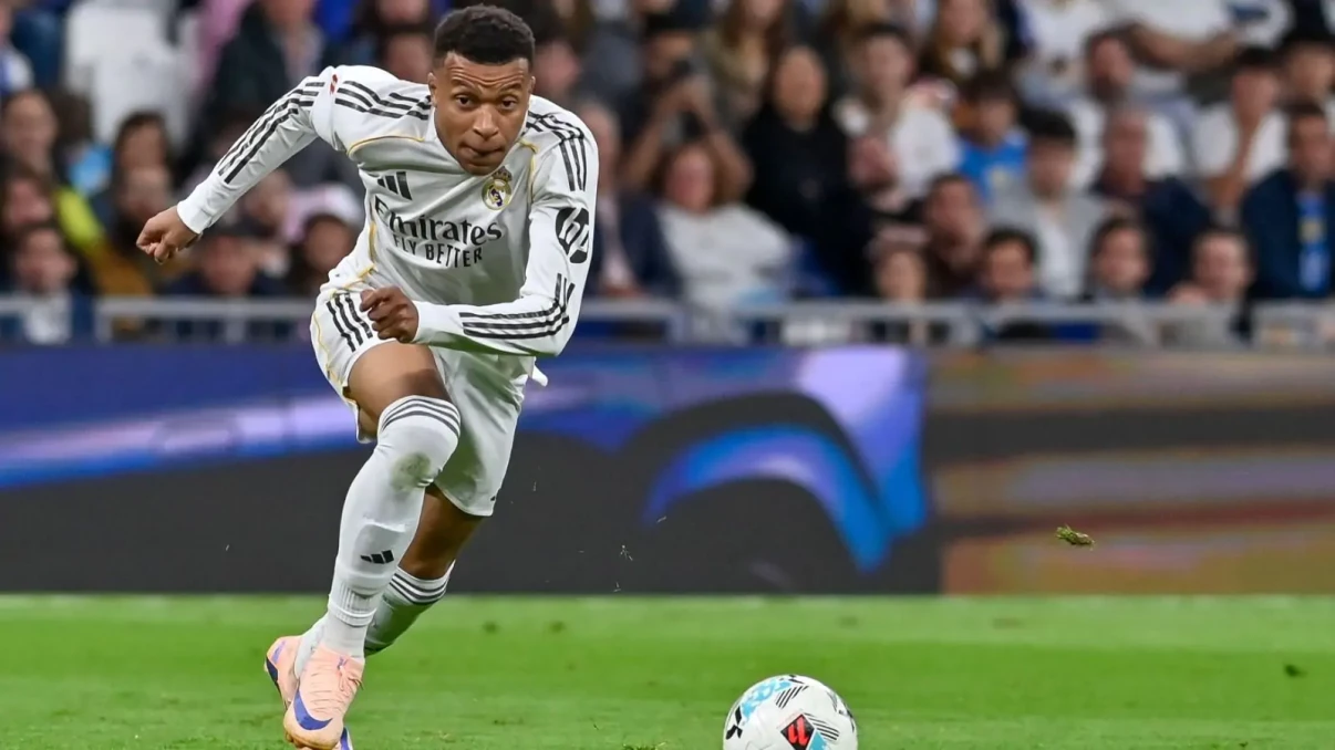 Alvaro Arbeloa denies calling Kylian Mbappe 'fourth-choice' at Real Madrid Alvaro Arbeloa denies calling Kylian Mbappe 'fourth-choice' at Real Madrid