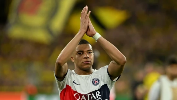 Rumours confirmed as Kylian Mbappe signs five year deal with Real Madrid