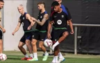 lamine-yamal-during-the-training-day-of-fc-barcelona16.webp