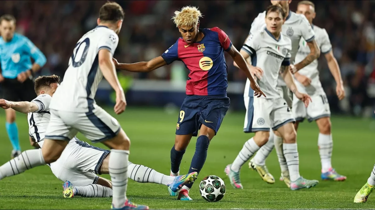 Cole Palmer hails Barcelona's Lamine Yamal as 'best player in the world'