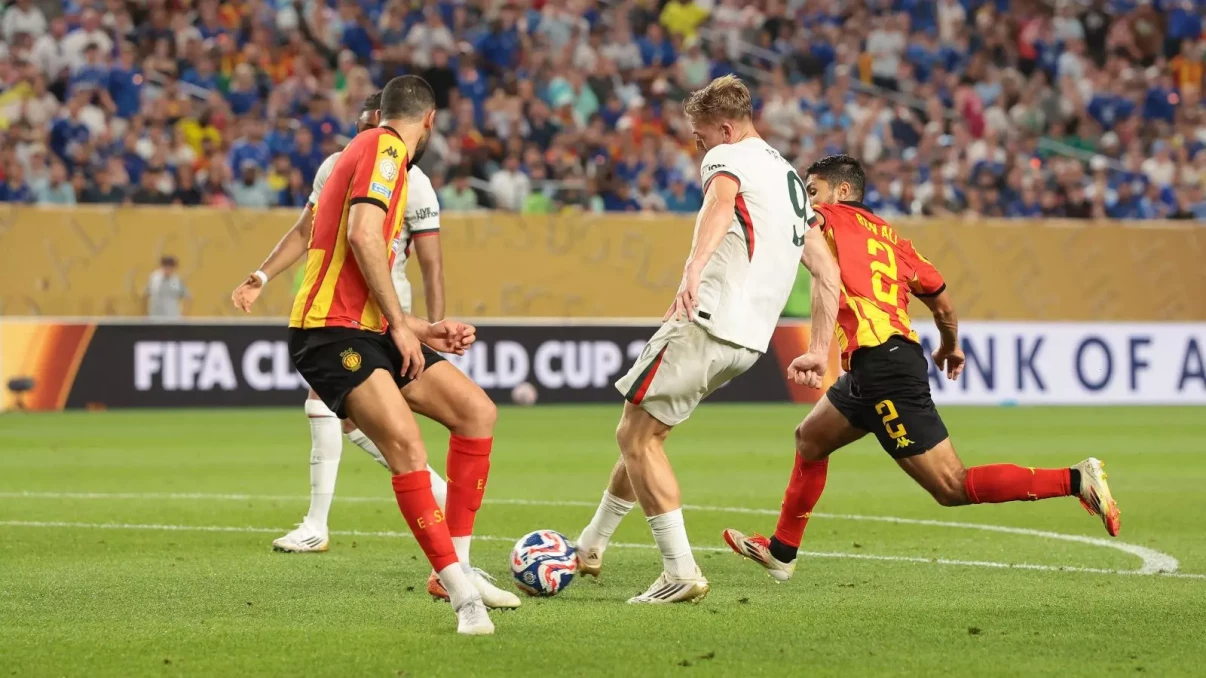 Chelsea thump Esperence de Tunis to reach last-16 of FIFA Club World Cup