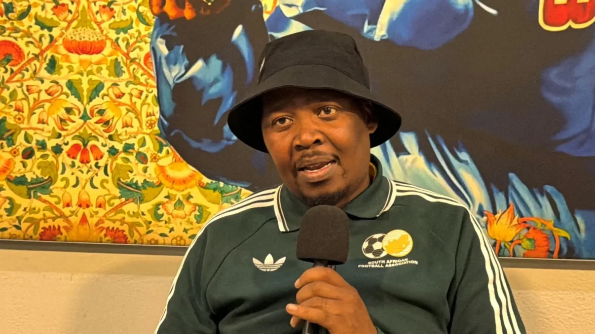Zwane: SAFA Vice-presidents must understand their roles and control their ambitions, as he explains backing incumbent Jordaan Zwane: SAFA Vice-presidents must understand their roles and control their ambitions, as he explains backing incumbent Jordaan