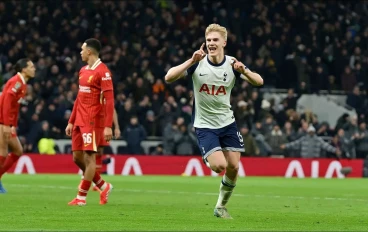 lucas-bergvall-of-tottenham-hotspur-celebrates-scoring16