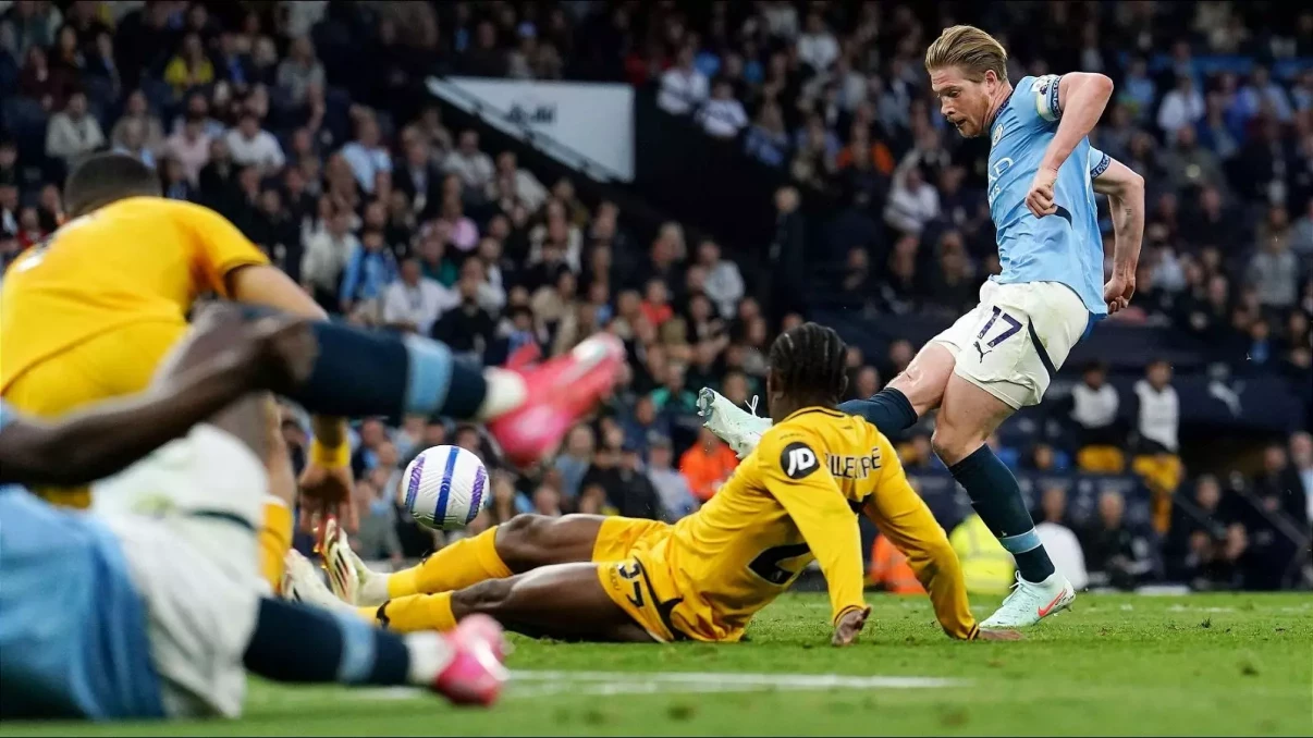 Kevin De Bruyne's goal secures Man City's gritty triumph over Wolves
