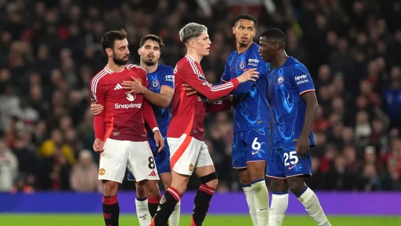 Manchester United criticised for 'bang average' performance against Chelsea