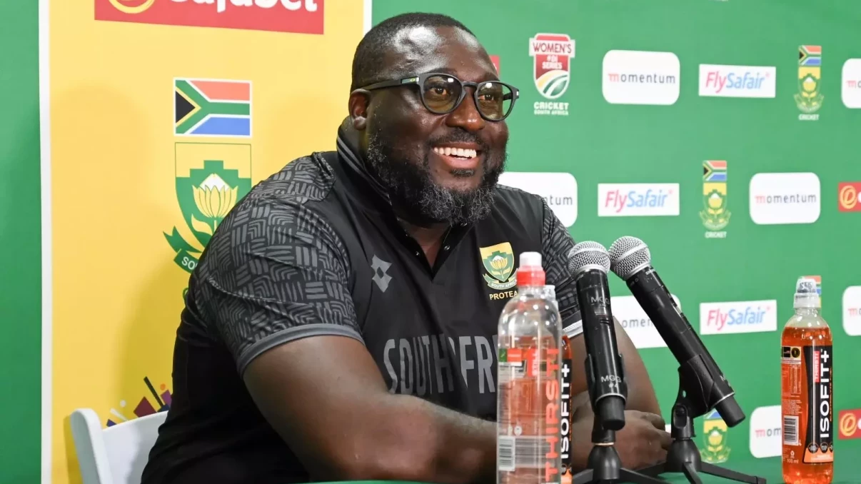 Mandla Mashimbyi calls for better fielding from Proteas Women