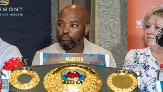 Green light for Mandla Ntlanganiso at Boxing South Africa
