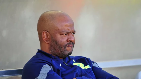 Agent: Mngqithi’s future up to Downs