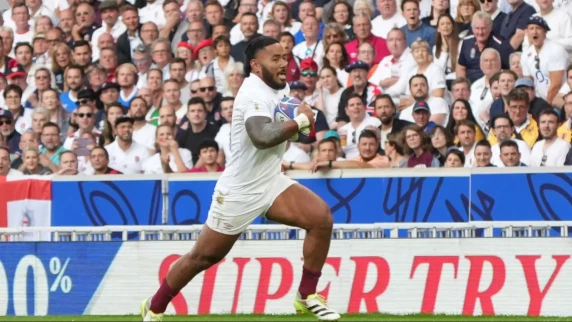 England survive Fiji fightback to advance to Rugby World Cup semi-finals