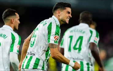 marc-bartra-of-real-betis-celebrates-scoring16