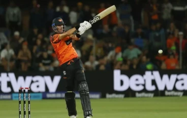 marco-jansen-in-action-for-the-sunrisers-eastern-cape16