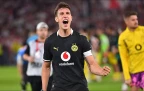 maximilian-beier-of-borussia-dortmind-celebrates-win-20-september-202616.webp