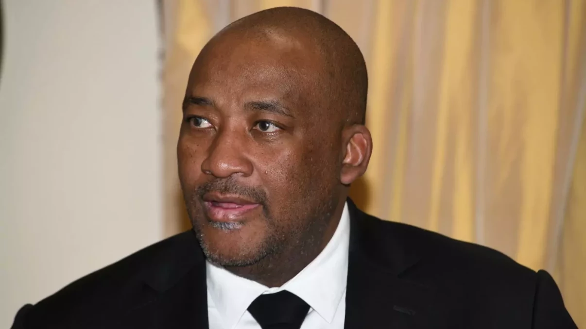 Minister of Sport Gayton Mckenzie introduces the SA F1 Bid Steering Committee | main-domain