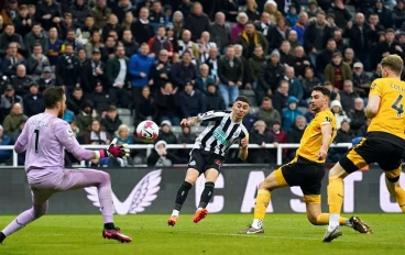 miguel-almiron-newcastle-wolves