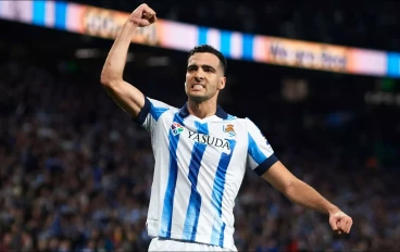 mikel-merino-of-real-sociedad-celebrates-after-scoring16